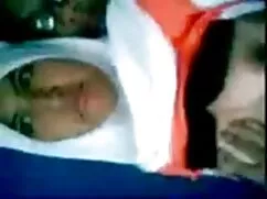 آبدار, رابطه جنسی با ...